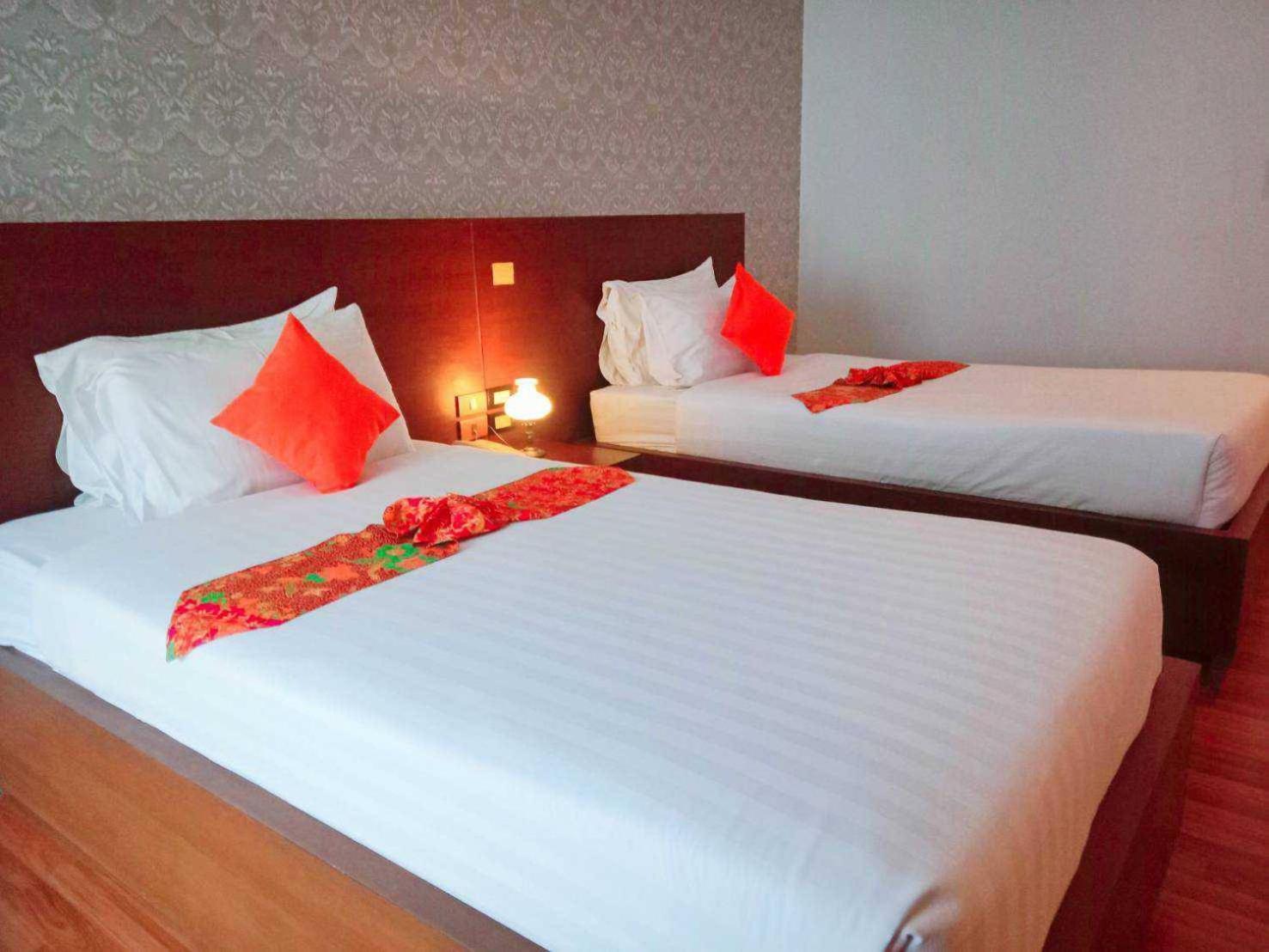 Jingjit Hotel Krabi Exterior photo